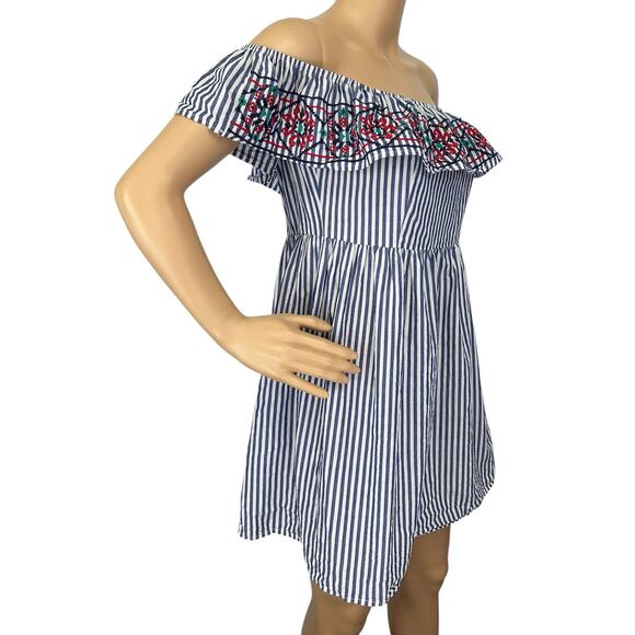 2/$15 Flying Tomato Embroidered Off Shoulder Dress Blue Striped Size M - Picture 3 of 8